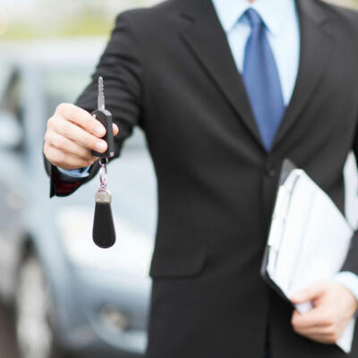 How to Choose Between Financing vs. Leasing a Vehicle