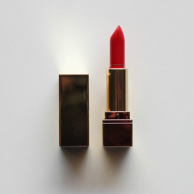 Tips for Choosing and Applying Lipstick