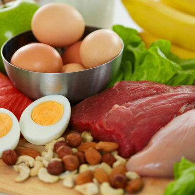 4 Tips for Choosing a Healthy Dog Food