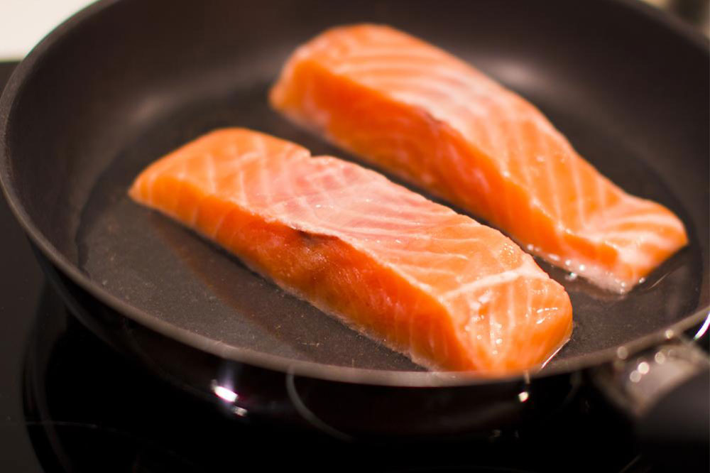 7 Foods That Help Manage Arthritis Pain